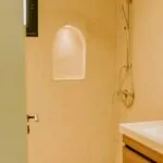 Villa Opale — Salle de bain, Lavabo et douche italienne | Ethic Village Djerba