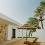 Villa Opale — Terrasse, Hamac, sable et palmier | Ethic Village Djerba