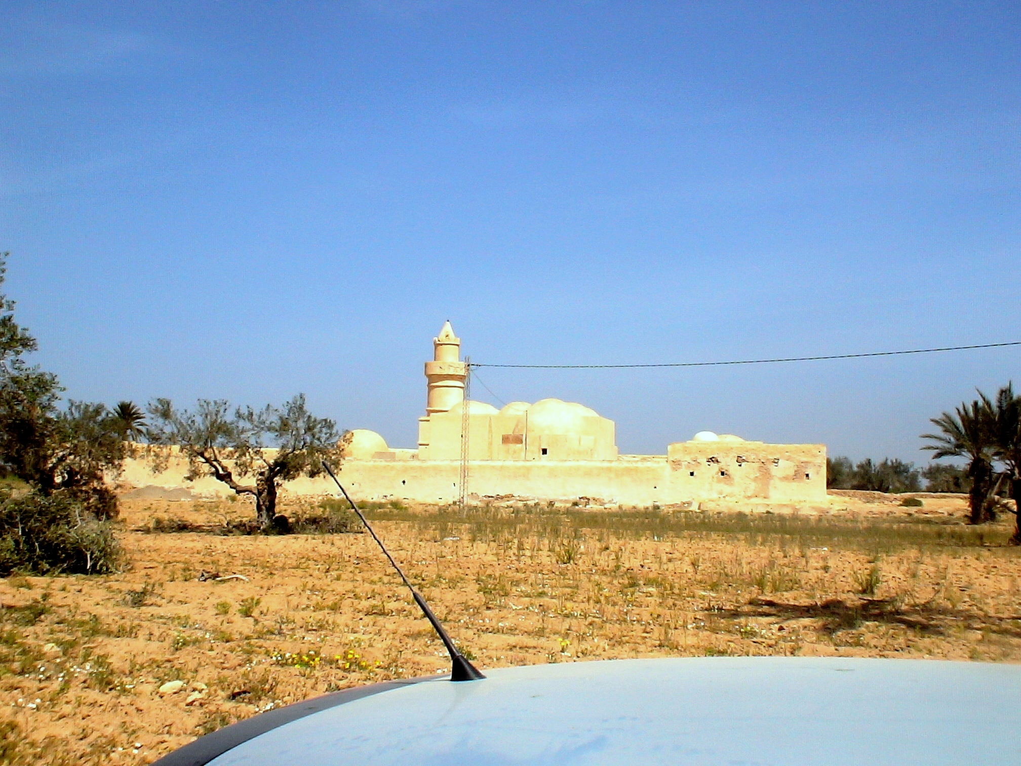 Mosquée El Bassi à Djerba — édifice religieux historique de la côte de Houmt Souk